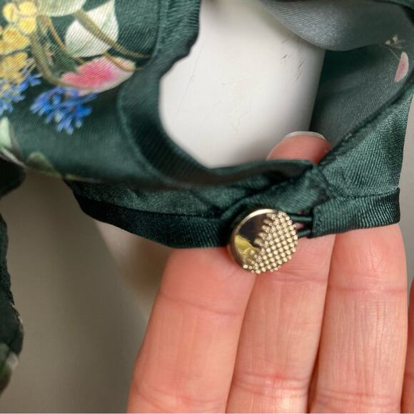 Ted Baker wrap top women's size 4 v-neck floral green feminine forest fairy NWT - Picture 7 of 11